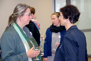 Martina von Gehlen (Praxiskolleg) und Waltraud Ziegler (Fort- und Weiterbildung)