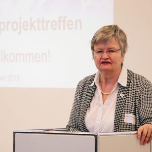 Prorektorin für Studium und Lehre der Universität Prof. Dr. Juliane Besters-Dilger