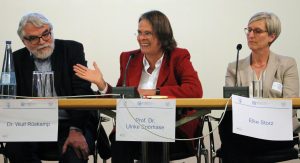 Prof. Dr. Ulrike Spörhase bei der Podiumsdiskussion